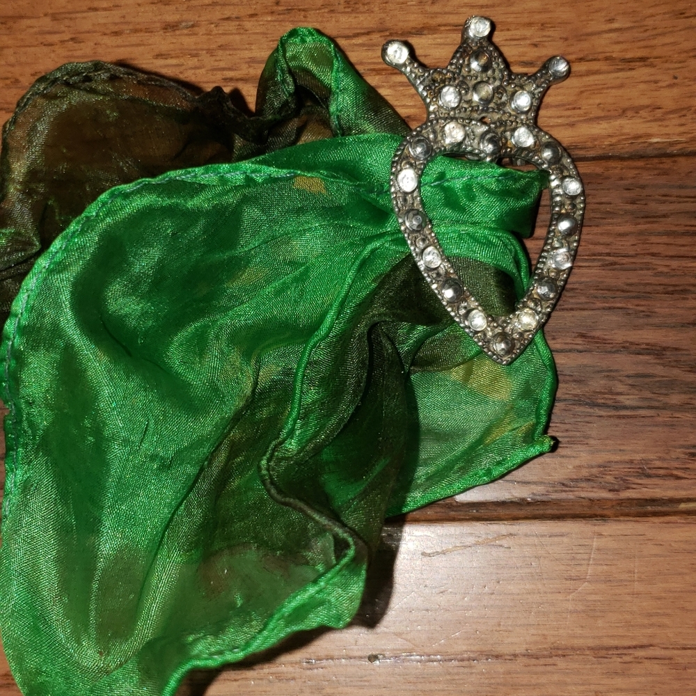 Vintage scarf clip/brooch